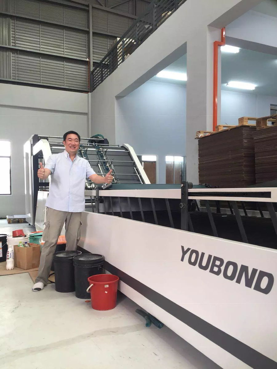 The automatic laminating machine installed in Malaysia